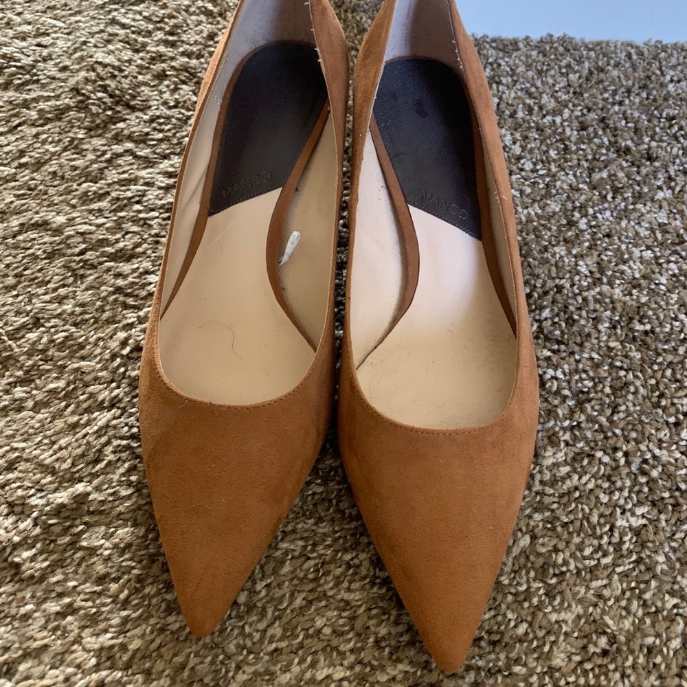 New never used Pumps